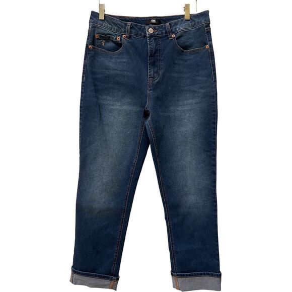 Frye Women's Straight Leg Jeans Size 8 29 Chic Stylish EUC Indie Boho - Picture 1 of 8